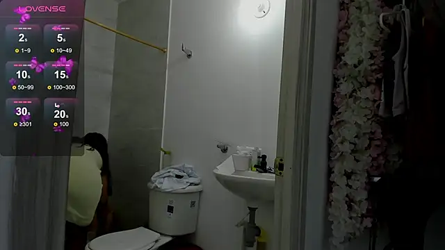 sarita_bigbooty_'s cam snapshot