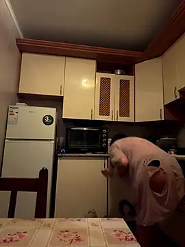 Naughtbaby_2025's cam snapshot