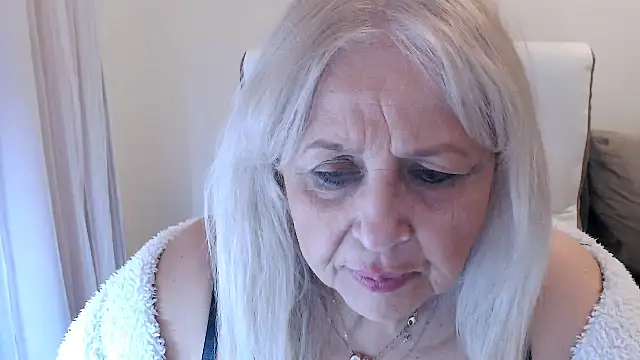 SusiLifeXXX's cam snapshot