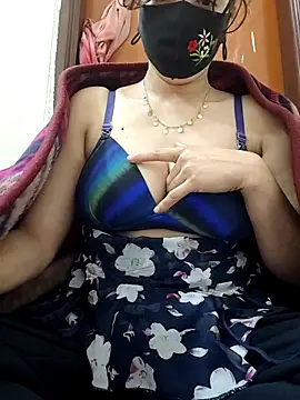 Saanvi-Sen live sex cam