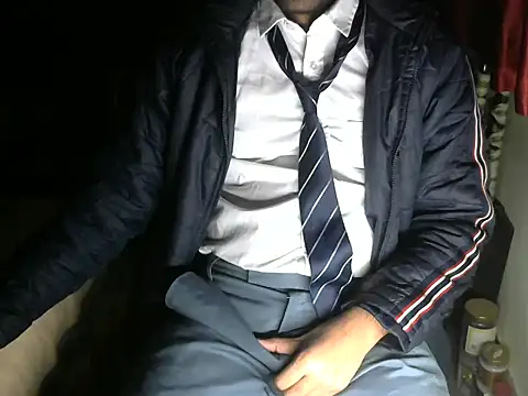 aloneboy1996 live sex cam