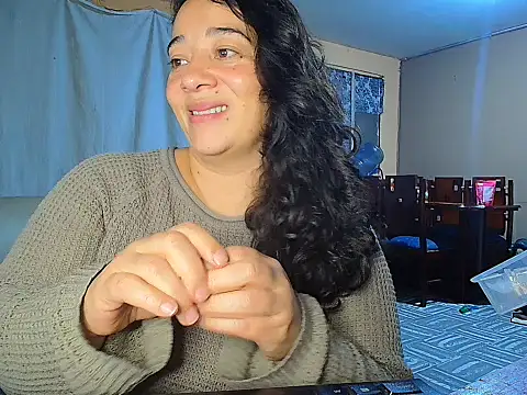 Karina_Aicarddi03's cam snapshot