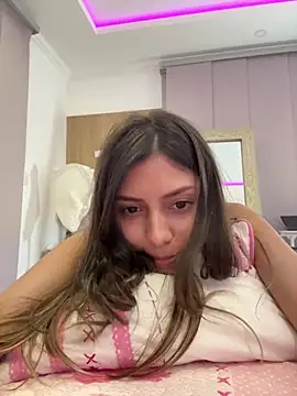 MissBecka_ live sex cam