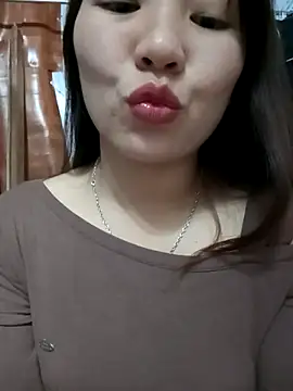 -Lanaa-'s cam snapshot