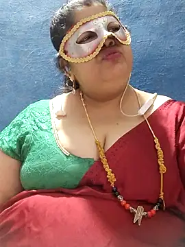 tamilthanushri live sex cam