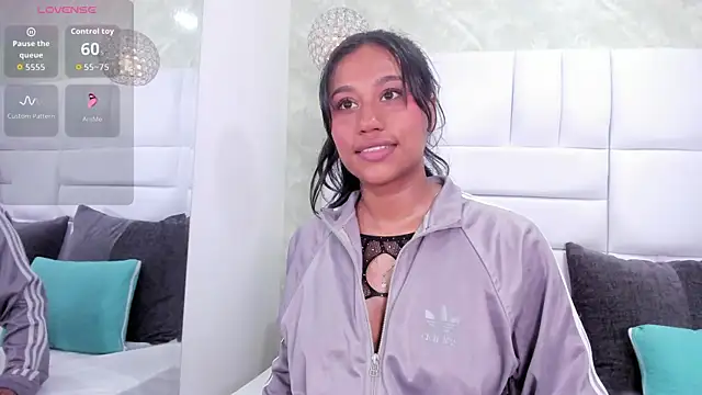 thalia_nichols live sex cam