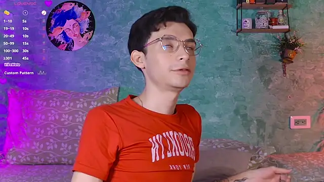 VicenteFerrer live sex cam