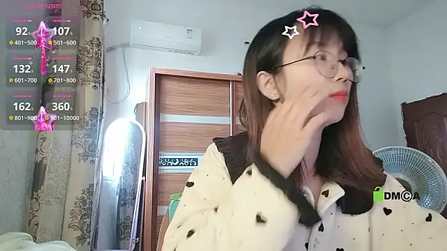 Lili_666 live sex cam