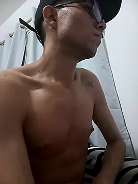 Naughty_Boy13 live sex cam