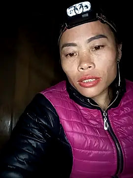 CoMay003's cam snapshot