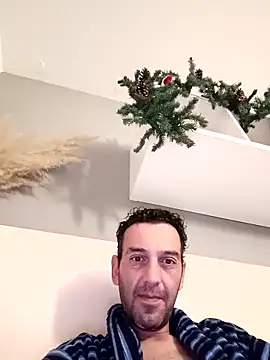 Sextructor@xh's cam snapshot