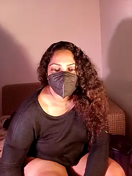 Kim_kardashia24's cam snapshot