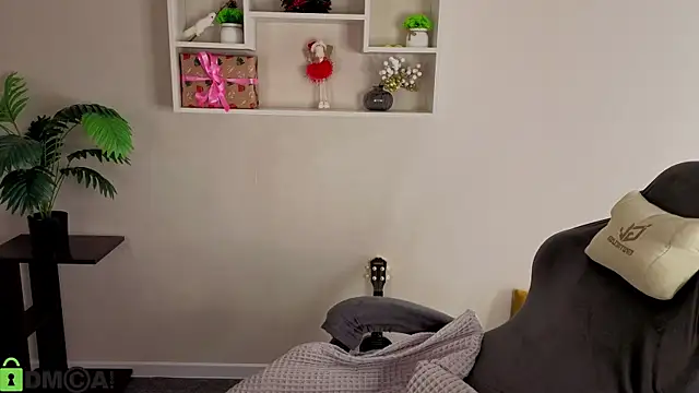 Miche1le_Allenne's cam snapshot