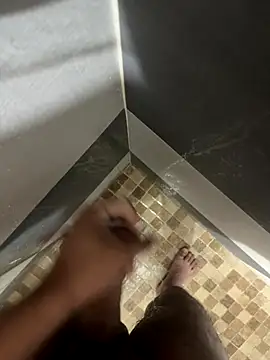 Lovetr1's cam snapshot