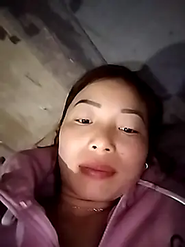 Annaacutee's cam snapshot