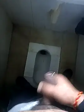 Hornyboy7489's cam snapshot