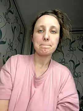 Lally_Girasole's cam snapshot