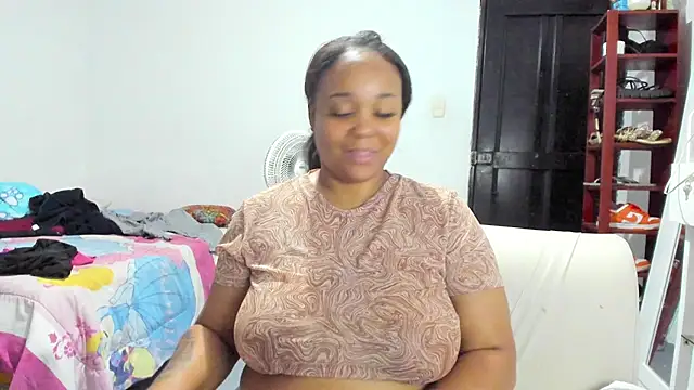 Paulastone24's cam snapshot