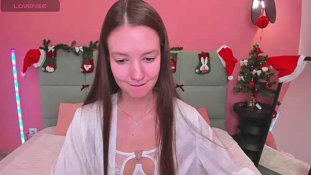 LoraSunnyy's cam snapshot