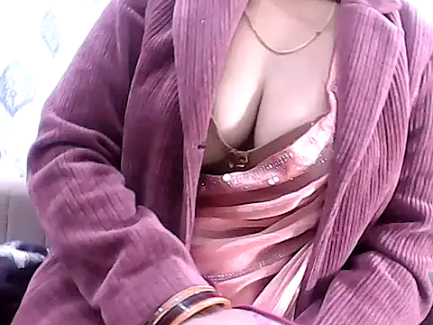 RINA_RANI_0's cam snapshot