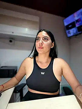 Sofia_Collins- live sex cam