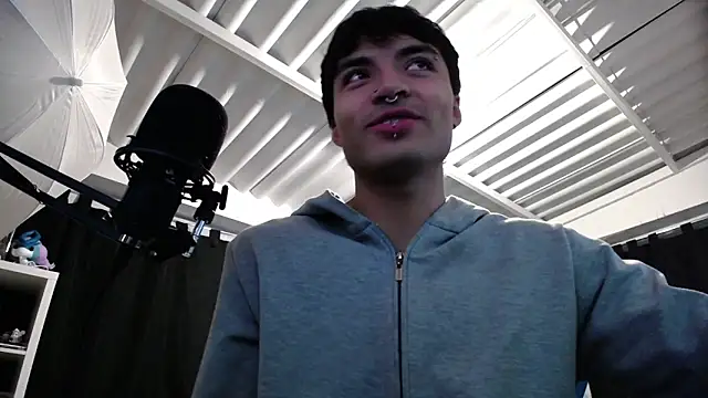 dylan_fun18 live sex cam