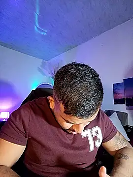 Naughty_Charly live sex cam