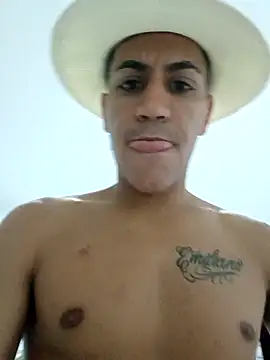 nojuzgoxqpeco26's cam snapshot