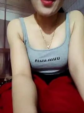 LucyyLy's cam snapshot