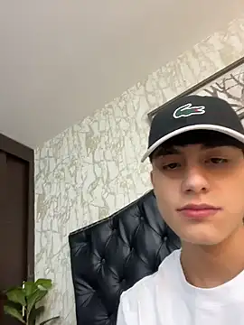 Lander_Cruz live sex cam