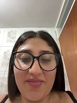 croftsmila live sex cam