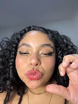 PrincessLauren420 live sex cam