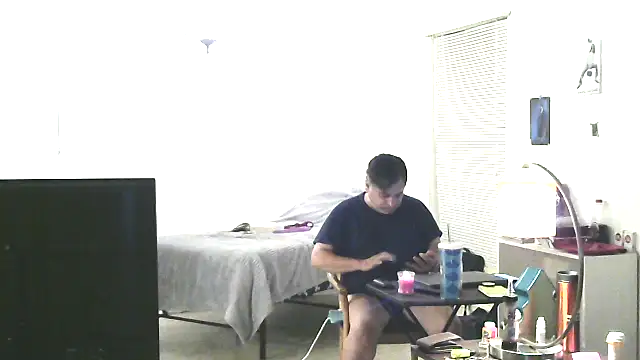 Peachestabby147's cam snapshot