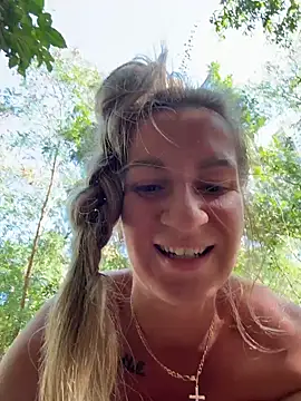 EvvaMur's cam snapshot