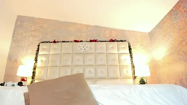 Maxim-Walker live sex cam