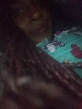 Aliis_Love's cam snapshot