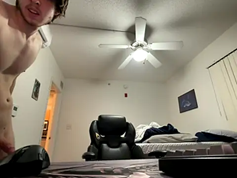 YummyDin live sex cam