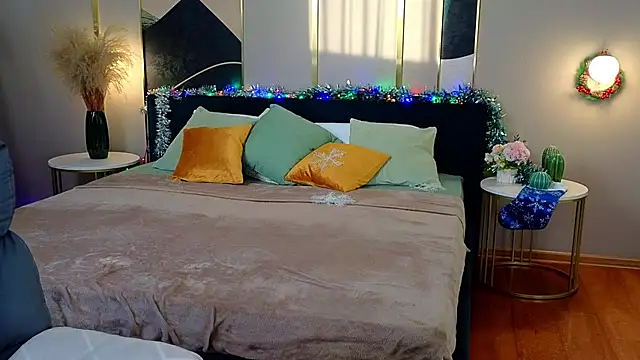 katy__moonj's cam snapshot