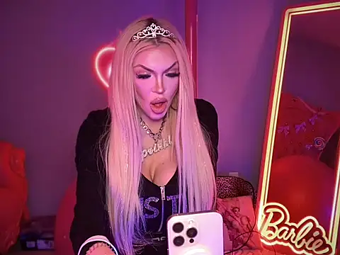 bimbotwerkqueen's cam snapshot