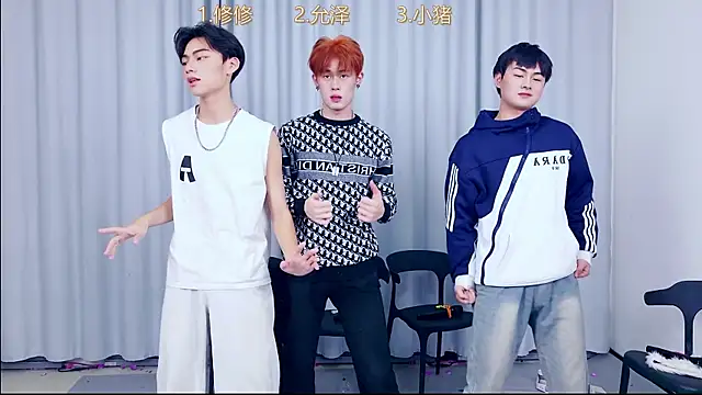 QYBOYS_010's cam snapshot