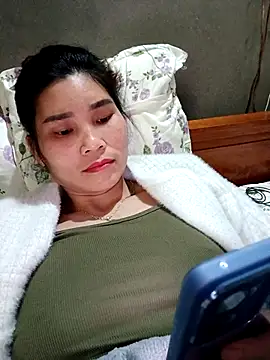 Bear_bear0's cam snapshot