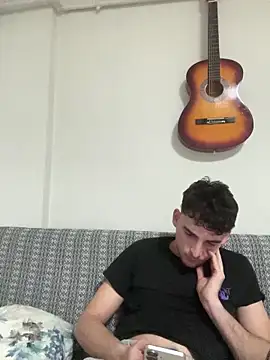 Yasinyasin7 live sex cam