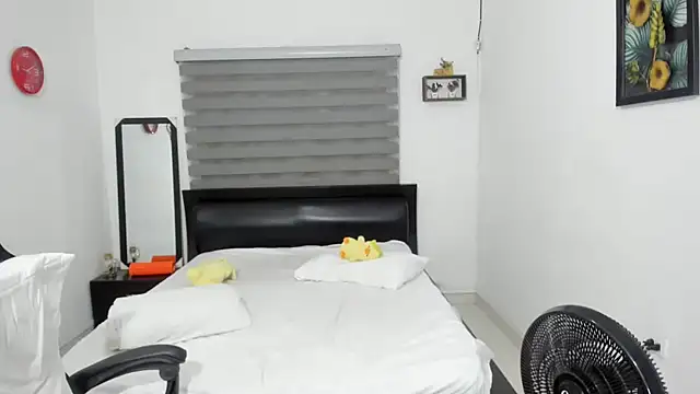 corzoethan live sex cam