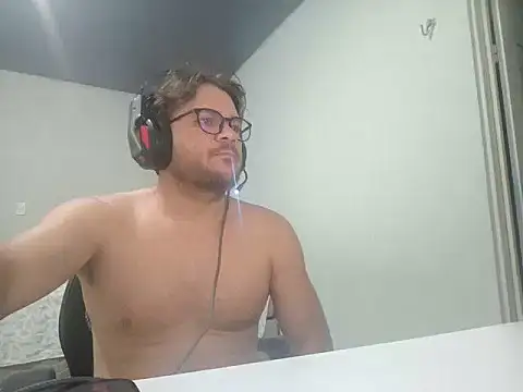 Miguelion2308 live sex cam