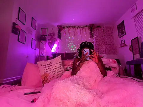 VixenCapri live sex cam