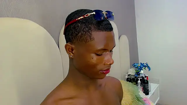 joel_blackcock live sex cam