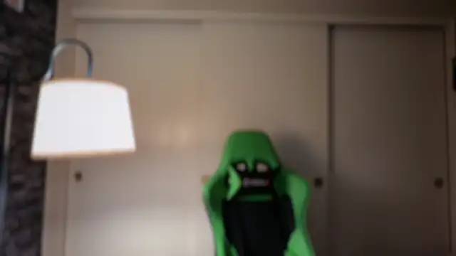 -Yagurlwest's cam snapshot