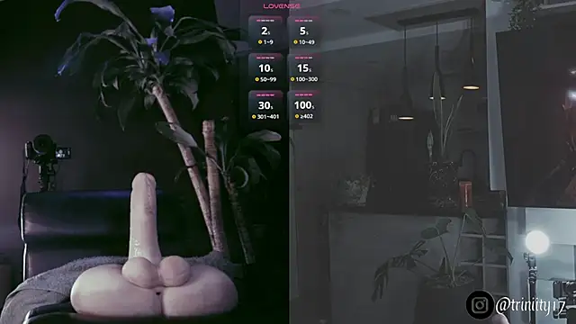 Trinity___s's cam snapshot