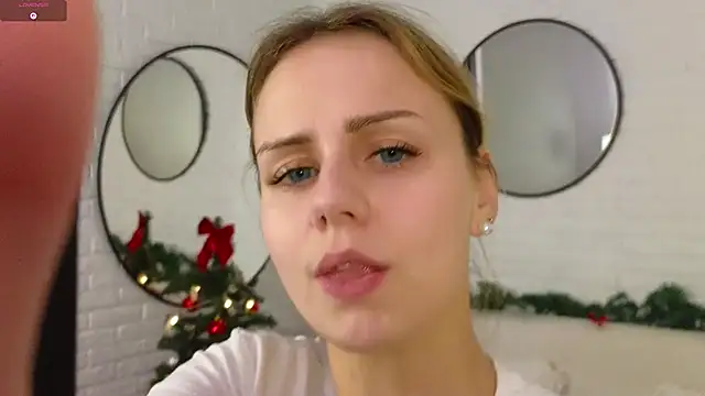 Wendy_D0ll's cam snapshot