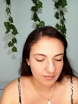 Evaa_Angelina's cam snapshot